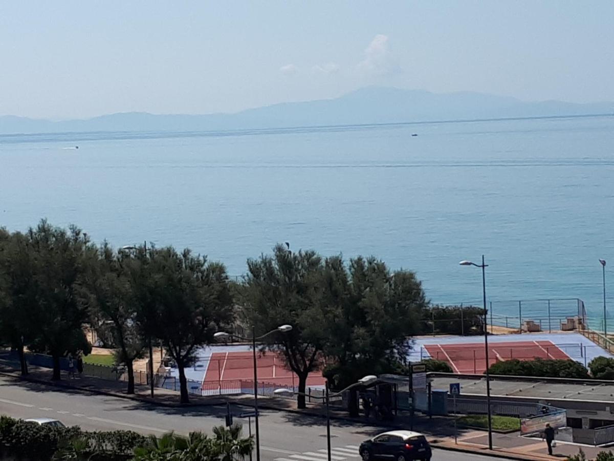 Alta Quota Relax On The Sea Bed & Breakfast Salerno Exterior photo